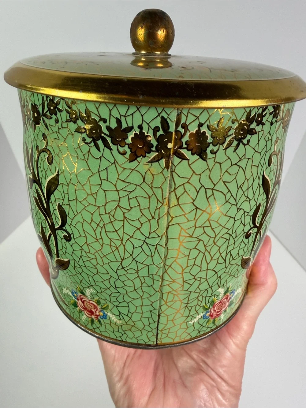 Vintage Biscuit Cookie Tea Tin England Floral Decorative Canister Gold Trim 6”